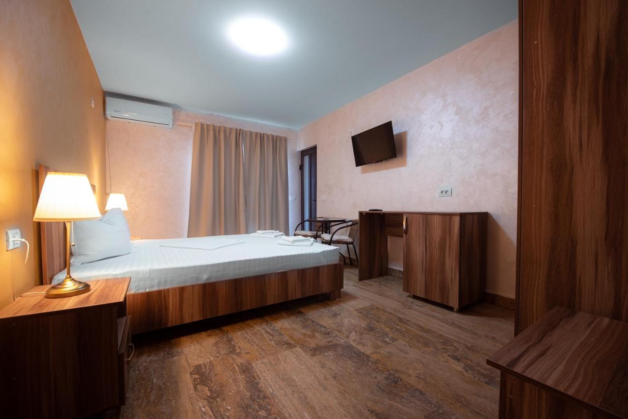 La Dudu Otel Vama Veche Dış mekan fotoğraf