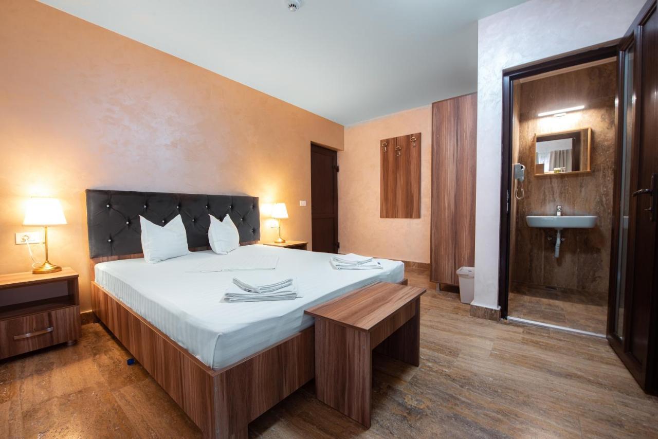 La Dudu Otel Vama Veche Dış mekan fotoğraf