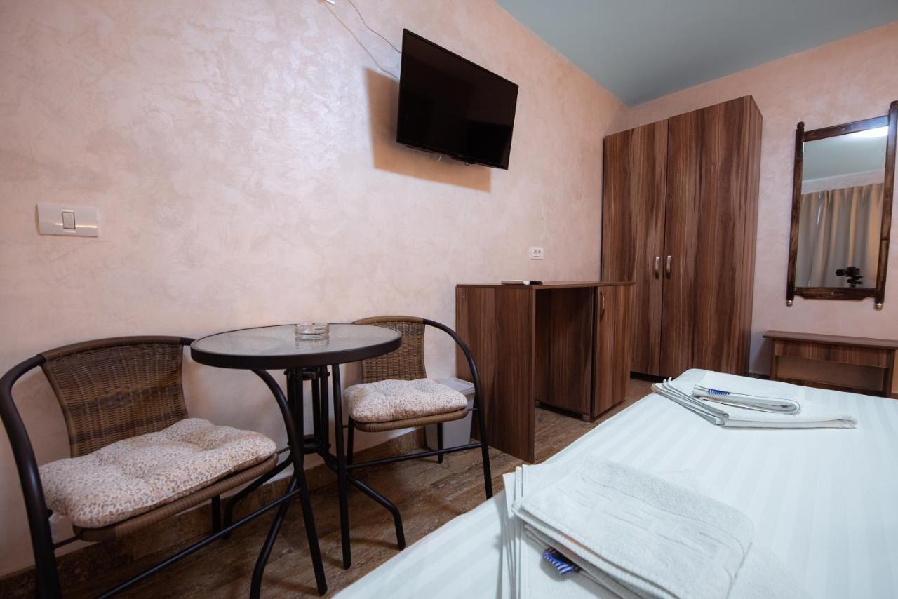 La Dudu Otel Vama Veche Dış mekan fotoğraf