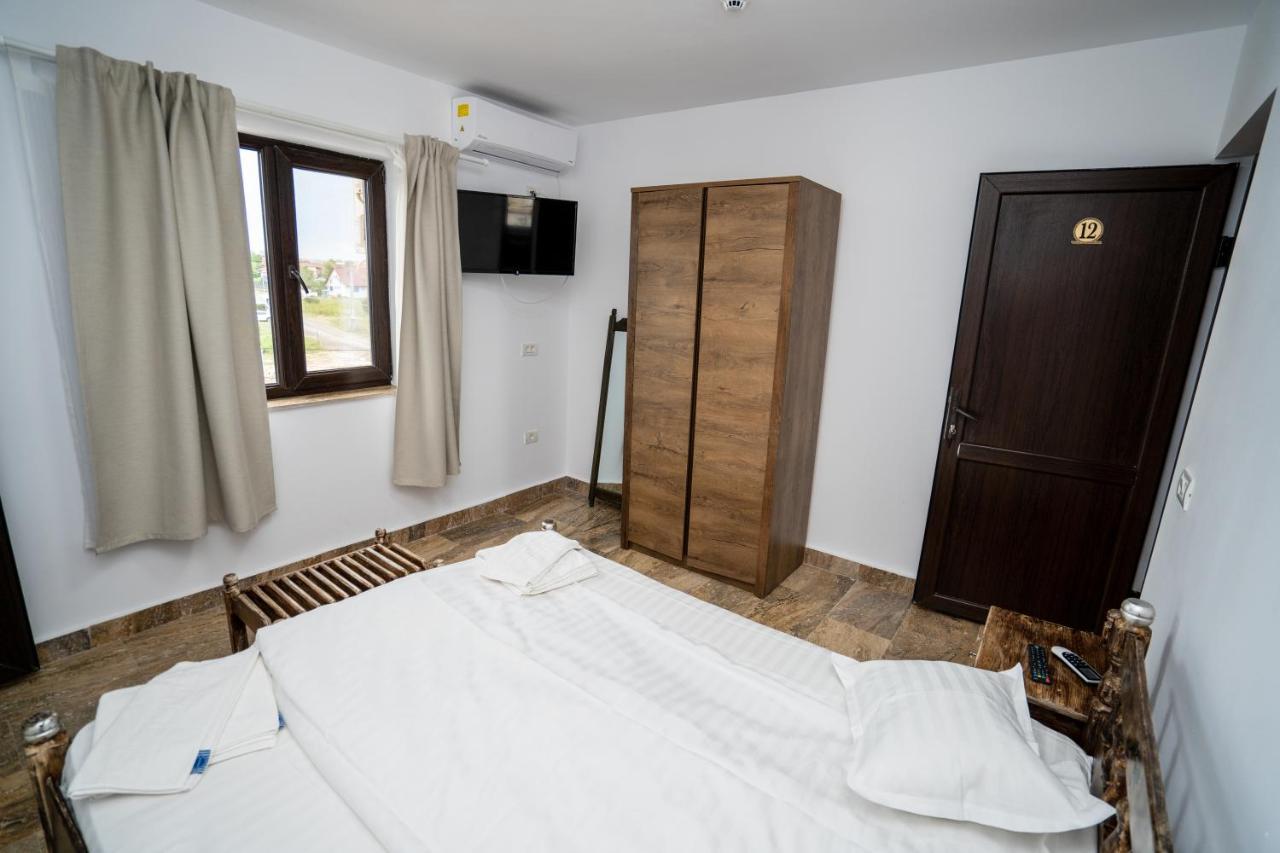 La Dudu Otel Vama Veche Dış mekan fotoğraf